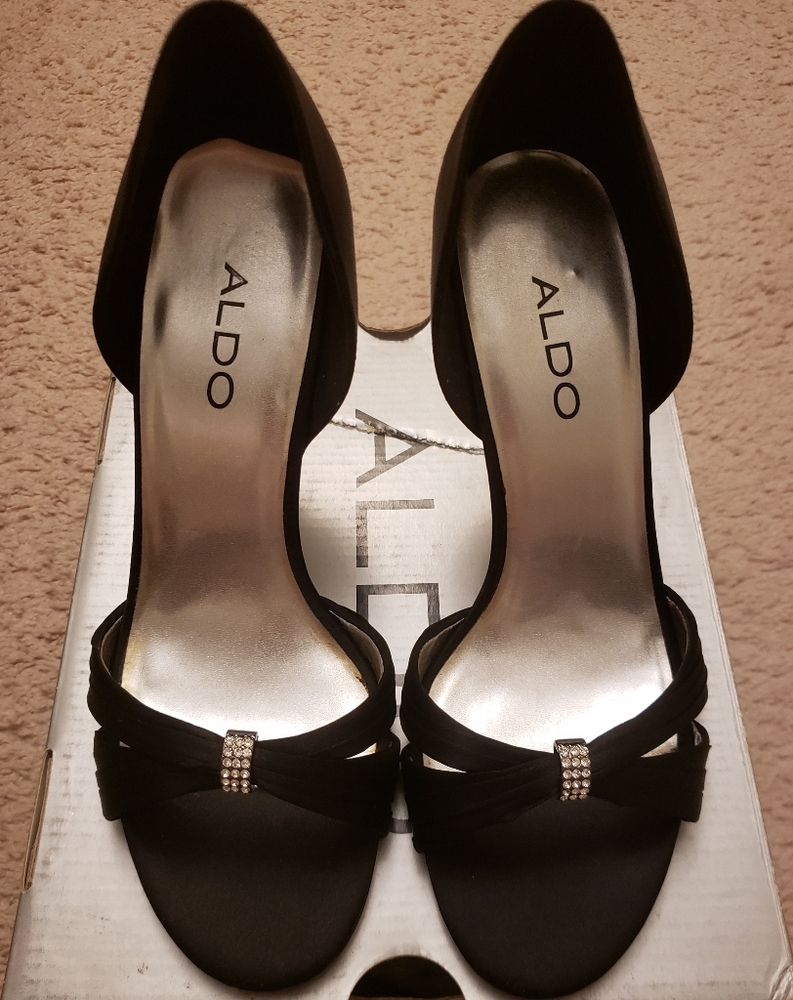 Aldo black heels